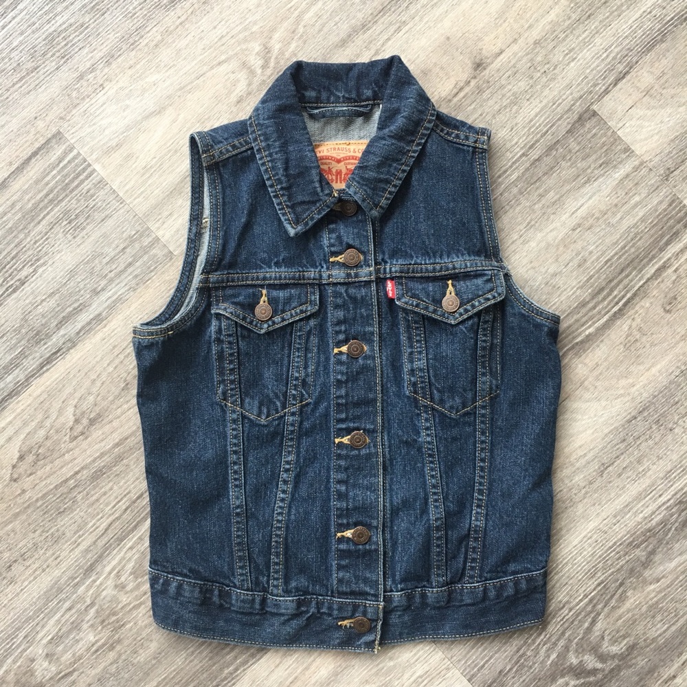 Dark Denim Levi’s Vest
